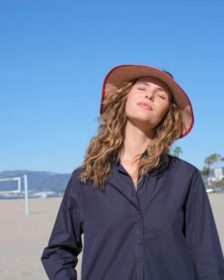 Roll-up Travel Visor 18 Roll-up Travel Visor -Mersea Sales Store HAT 21621 SS22 WEB22 04