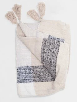 MerSea - Fuzzy Knit Throw Blanket - Black/Winter