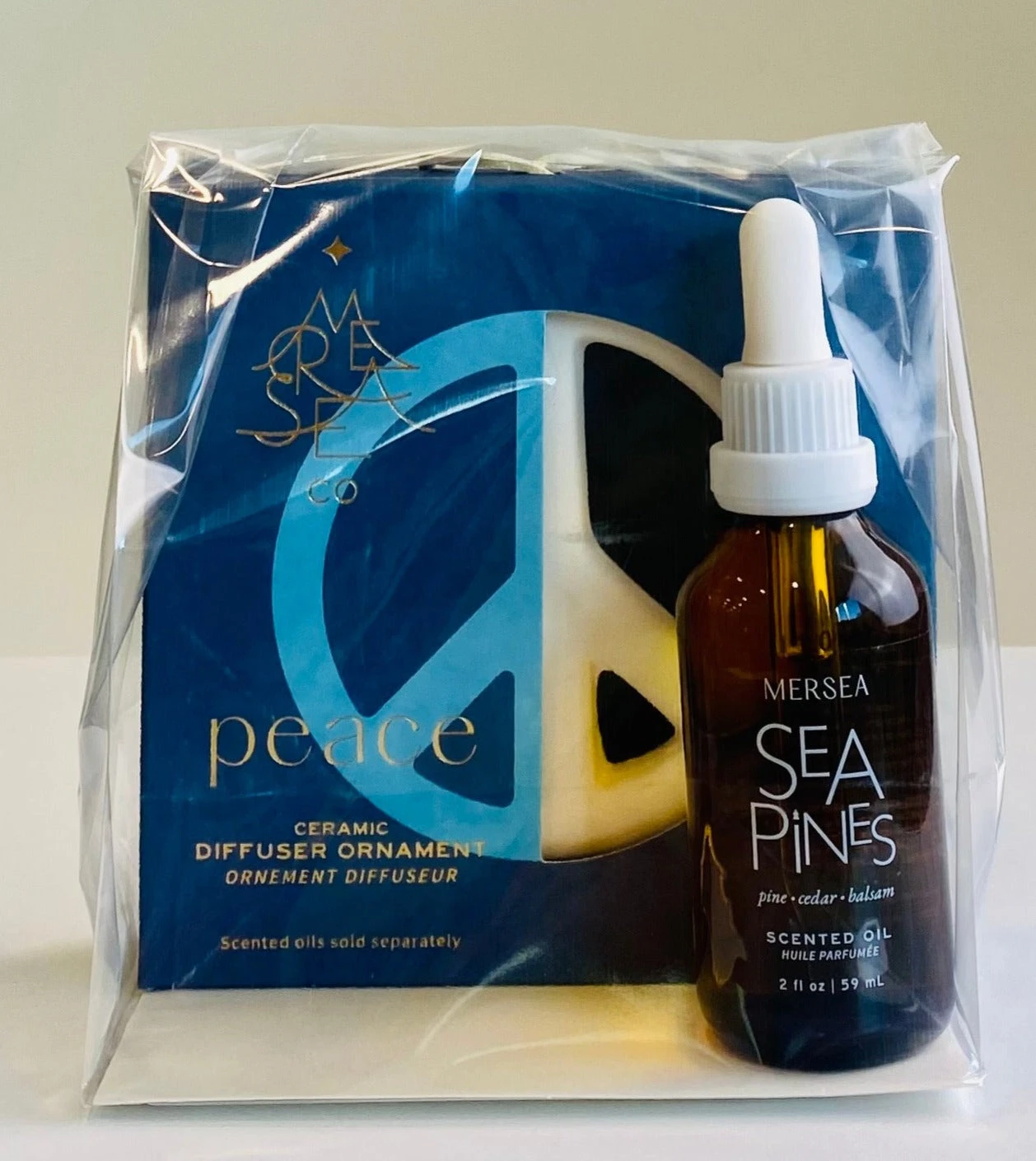 Mersea - Ceramic Diffuser Peace Ornament & Scented Sea Pines Oil Bundle (Add-On) 4 Mersea - Ceramic Diffuser Peace Ornament & Scented Sea Pines Oil Bundle (Add-On) - Image 2