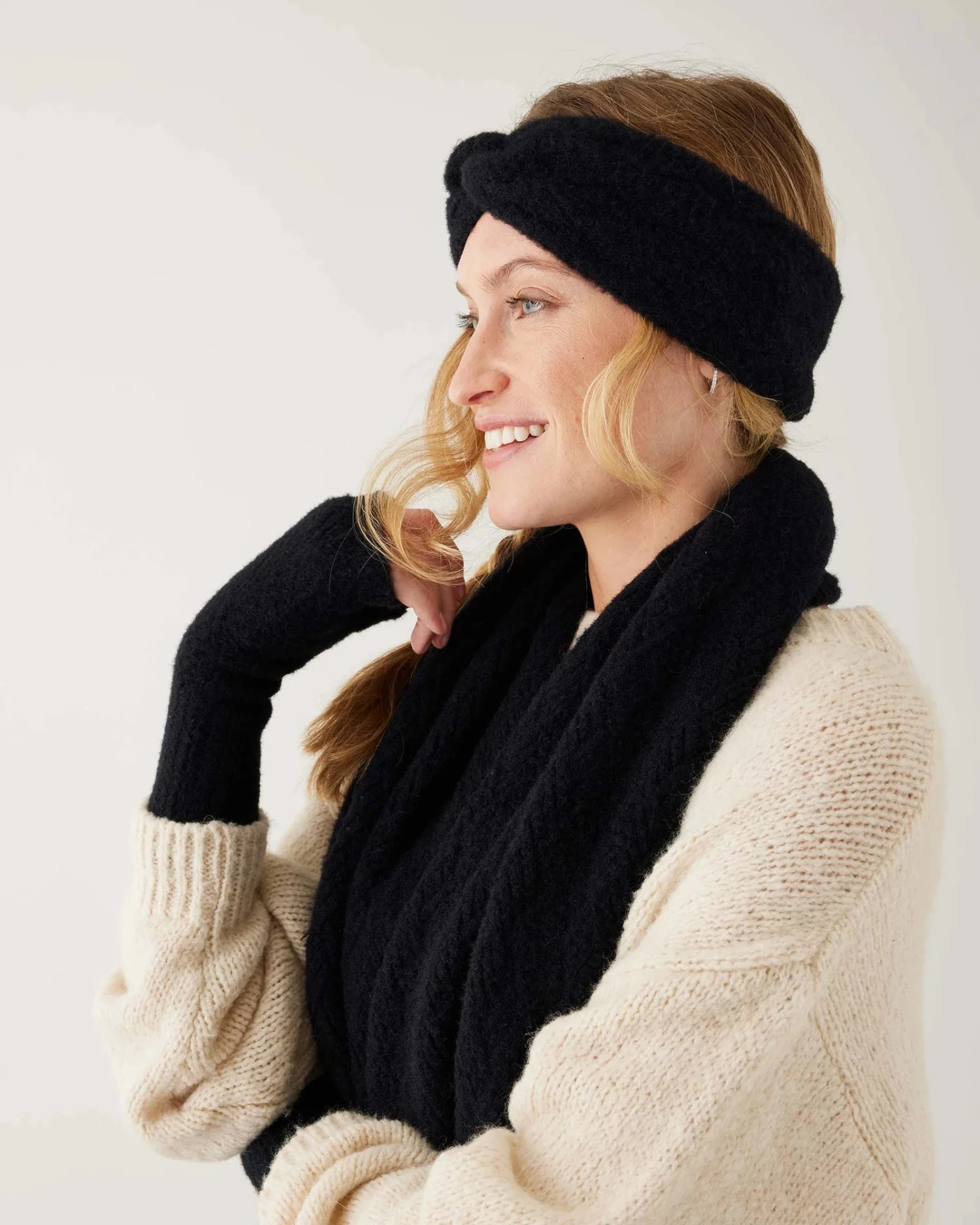 MerSea - Après Headband - Black (Add-On) 4 MerSea - Après Headband - Black (Add-On) - Image 2