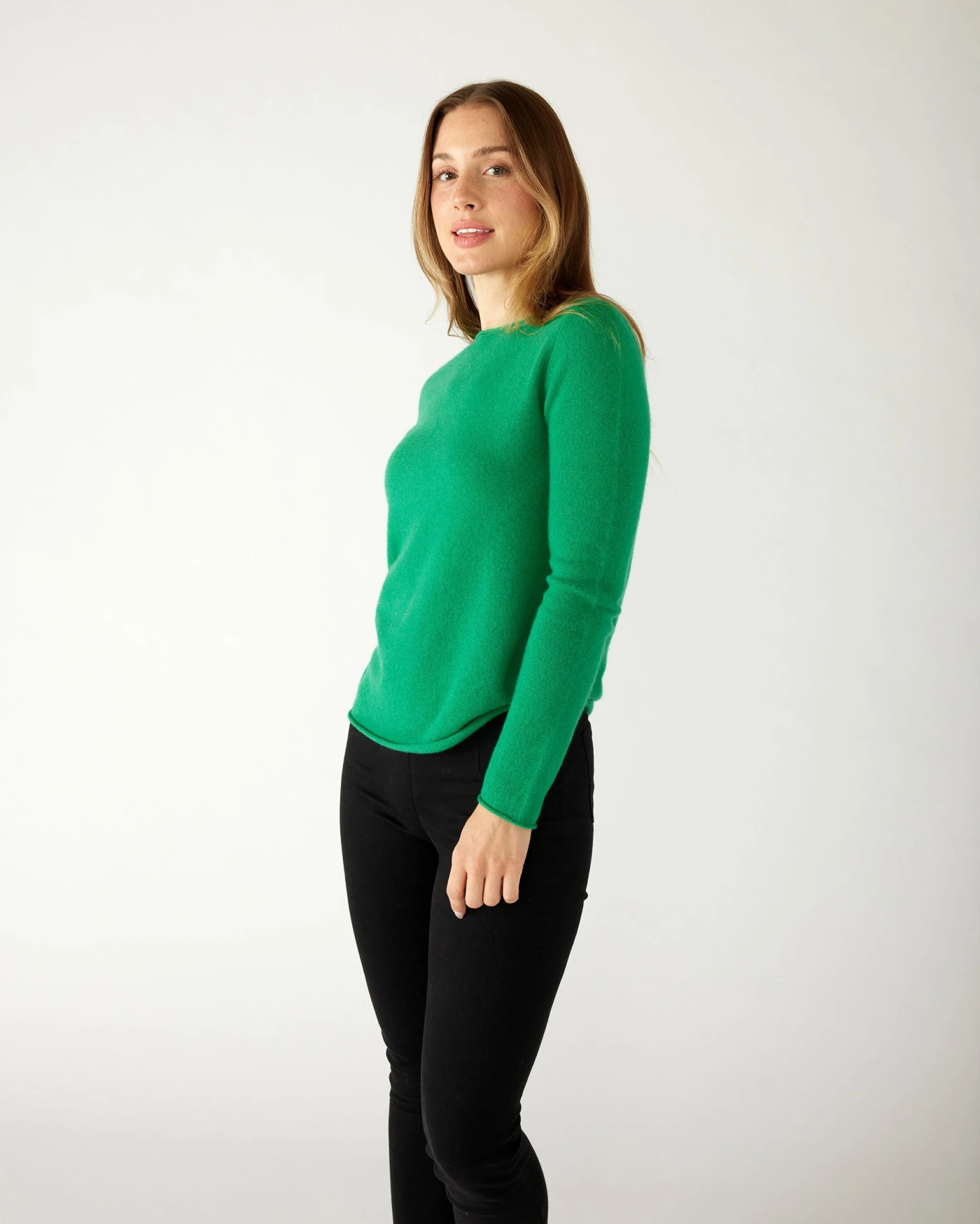 Carmel Fitted Cashmere Sweater 10 Carmel Fitted Cashmere Sweater - Image 8