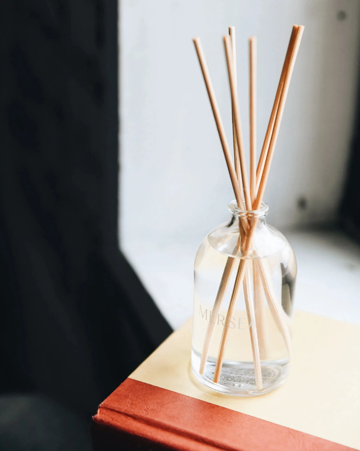 MerSea - Cabana Flower Reed Diffuser (Add-On) 4 MerSea - Cabana Flower Reed Diffuser (Add-On) - Image 2