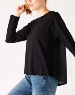 Moderne Pocket Crewneck Tee -Mersea Sales Store womens black front pocket pleated back crew neck long sleeve tee side view movement front pocket detail