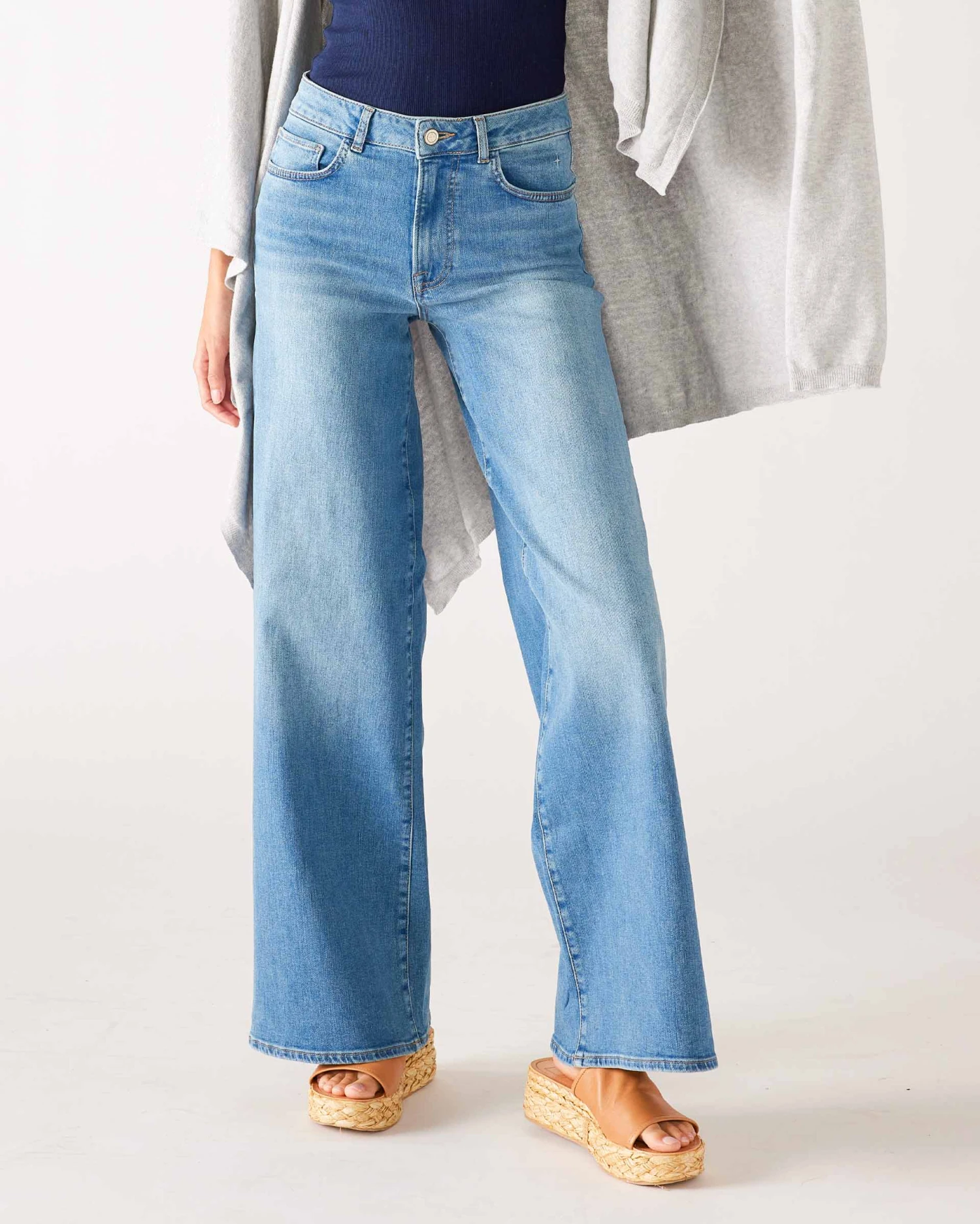 Nomad Relaxed Wide Leg Jean 4 Nomad Relaxed Wide Leg Jean - Image 2